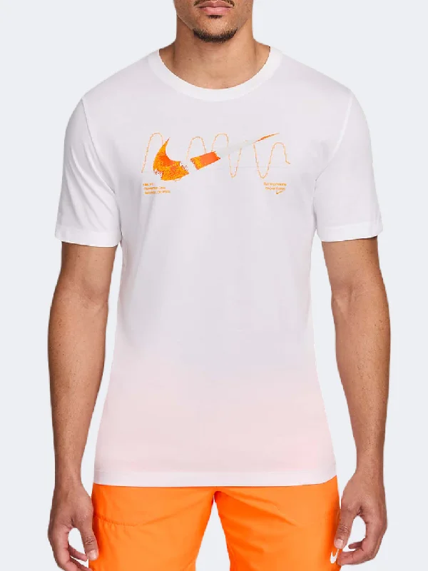 men's flannel shirts-Nike Iykyk Graphic Men Running T-Shirt White/Orange