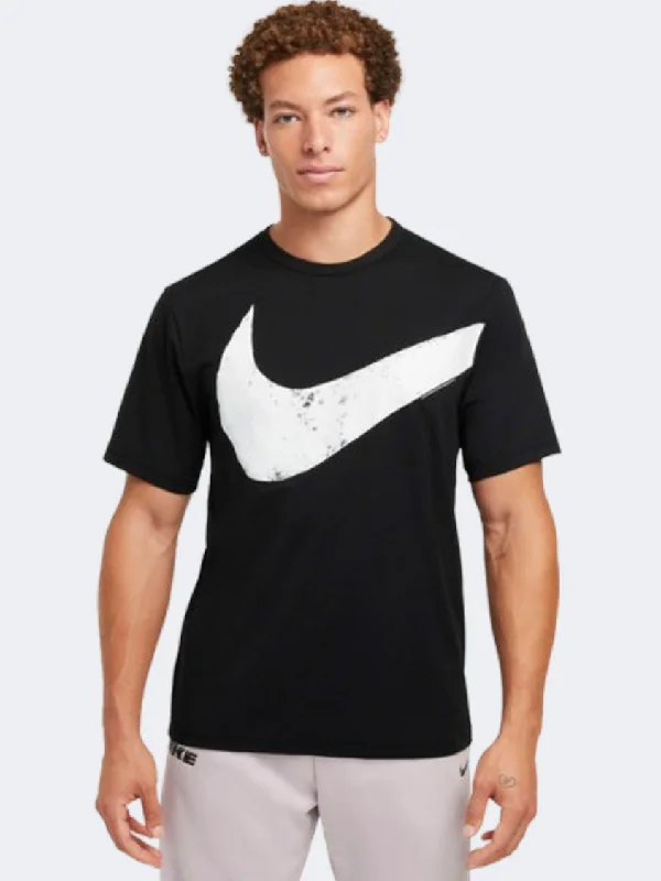 men's cashmere coats-Nike Hyverse Swoosh Men Training T-Shirt Black/White