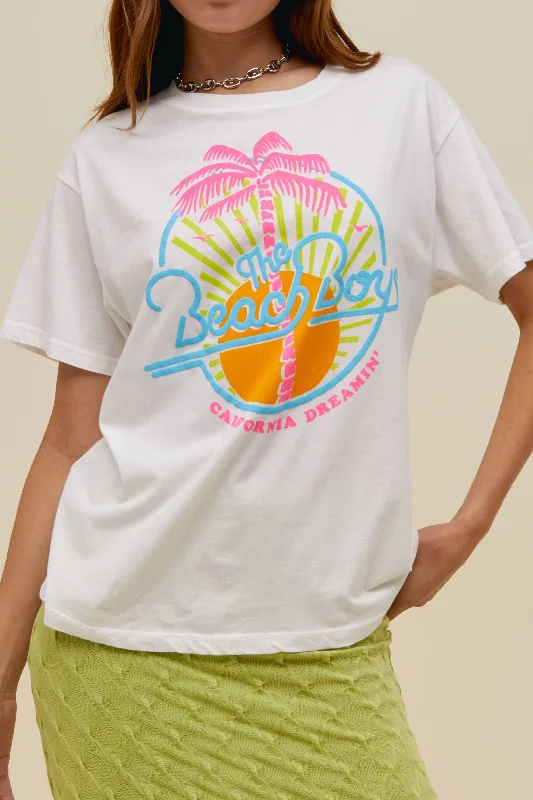 men's white shorts-The Beach Boys California Dreamin' Boyfriend Tee