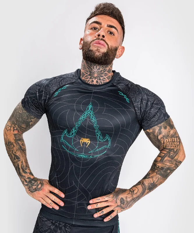 men's seersucker blazers-Venum Assassin's Creed Reloaded Rashguard - Short Sleeves - Black