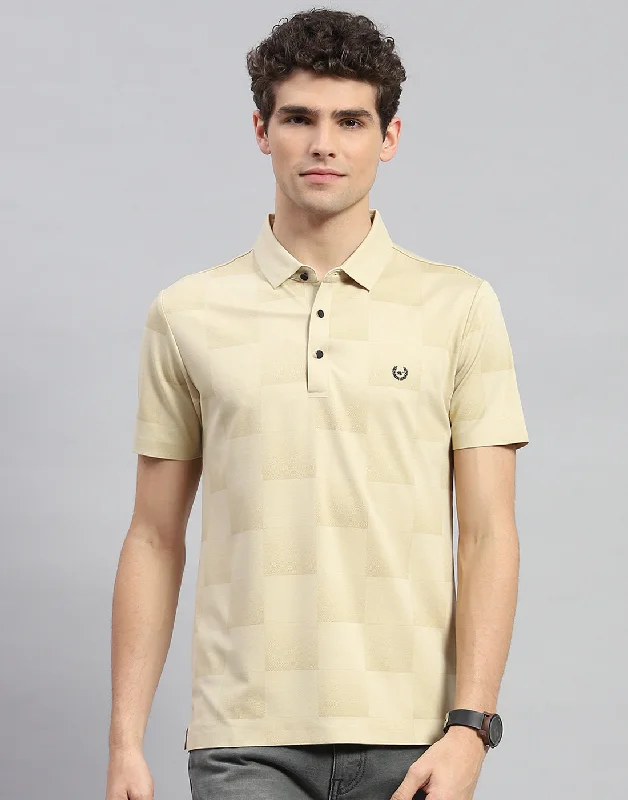 men's wool sweaters-Men Beige Solid Polo Collar Half Sleeve T-Shirt