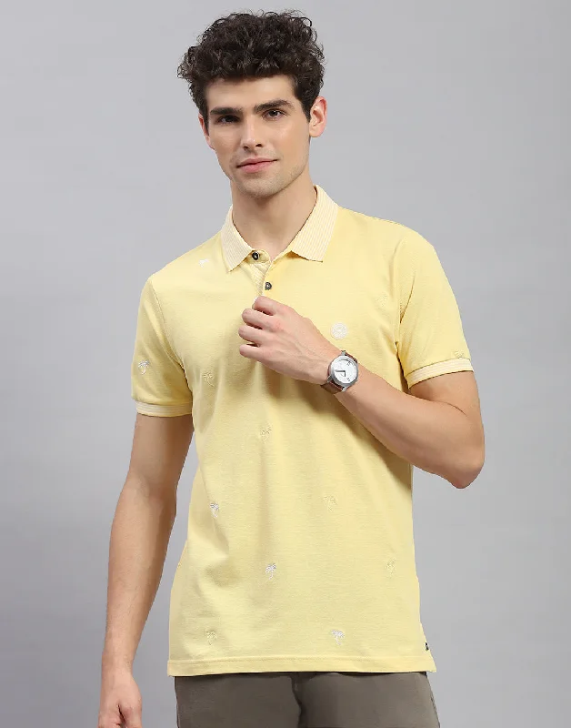 men's slim vests-Men Yellow Solid Polo Collar Half Sleeve T-Shirt